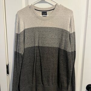 GAP Men's Gray Sweater